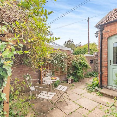 Courtyard Cottage Stiffkey Exterior foto